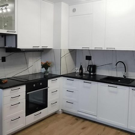 Ferienwohnung Cicha Przystan Apartament Regata Garaz W Cenie Kolberg Exterior foto
